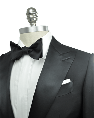 BLACK PEAK LAPEL TUXEDO